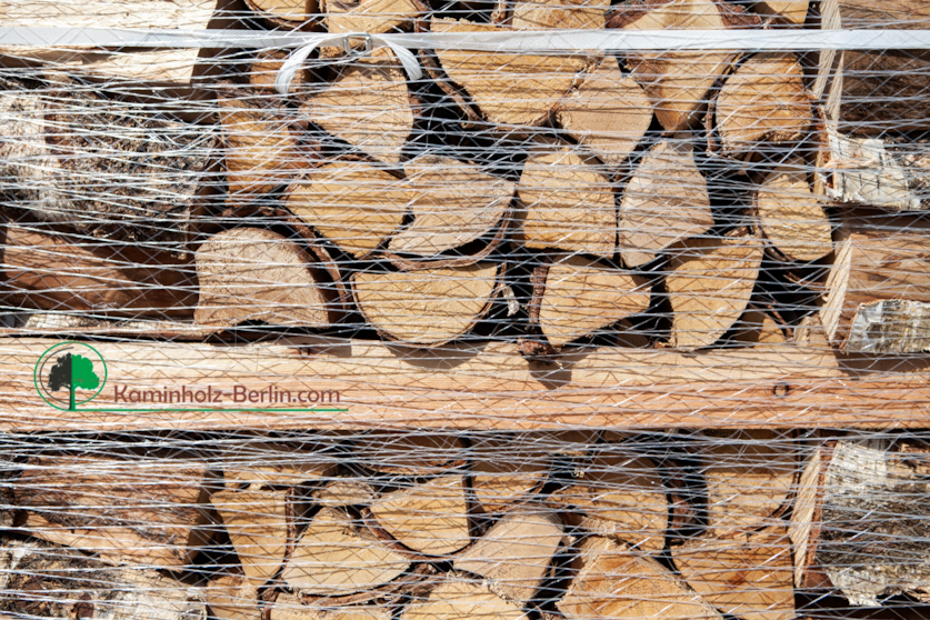 Birke Brennholz auf 1-RM-Palette (kammergetrocknet)