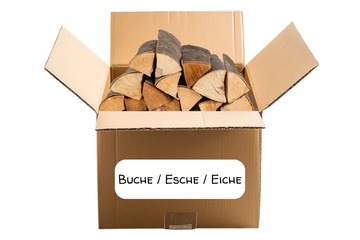 Brennholz im Karton