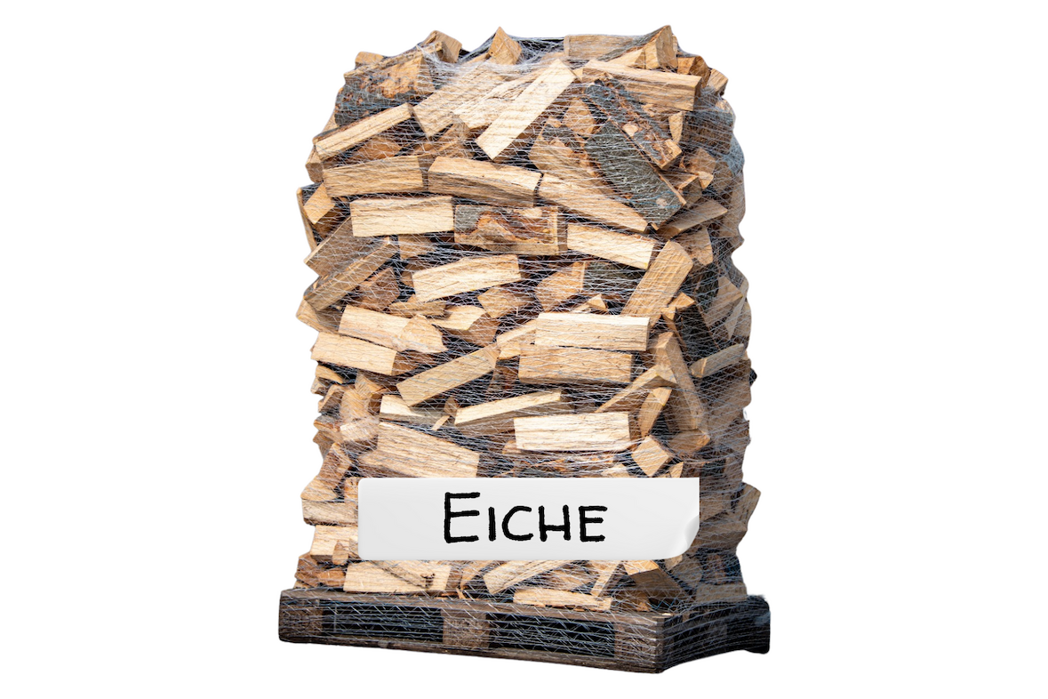 Brennholz lose auf Palette